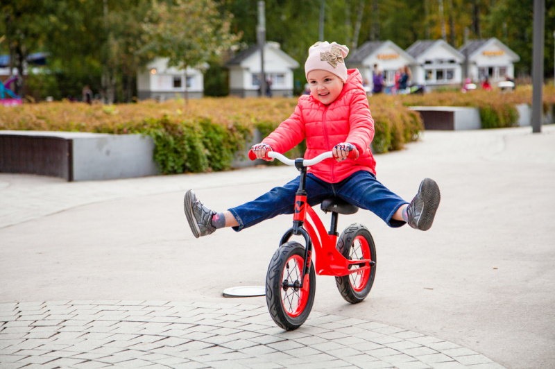 Как выбрать хороший беговел для ребенка? Советы по выбору