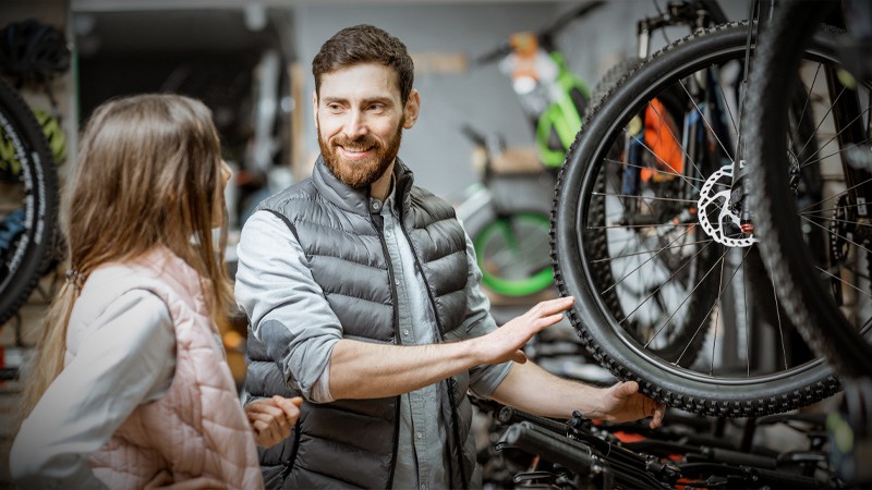 Покупка велосипеда без ошибок: как правильно общаться с продавцом